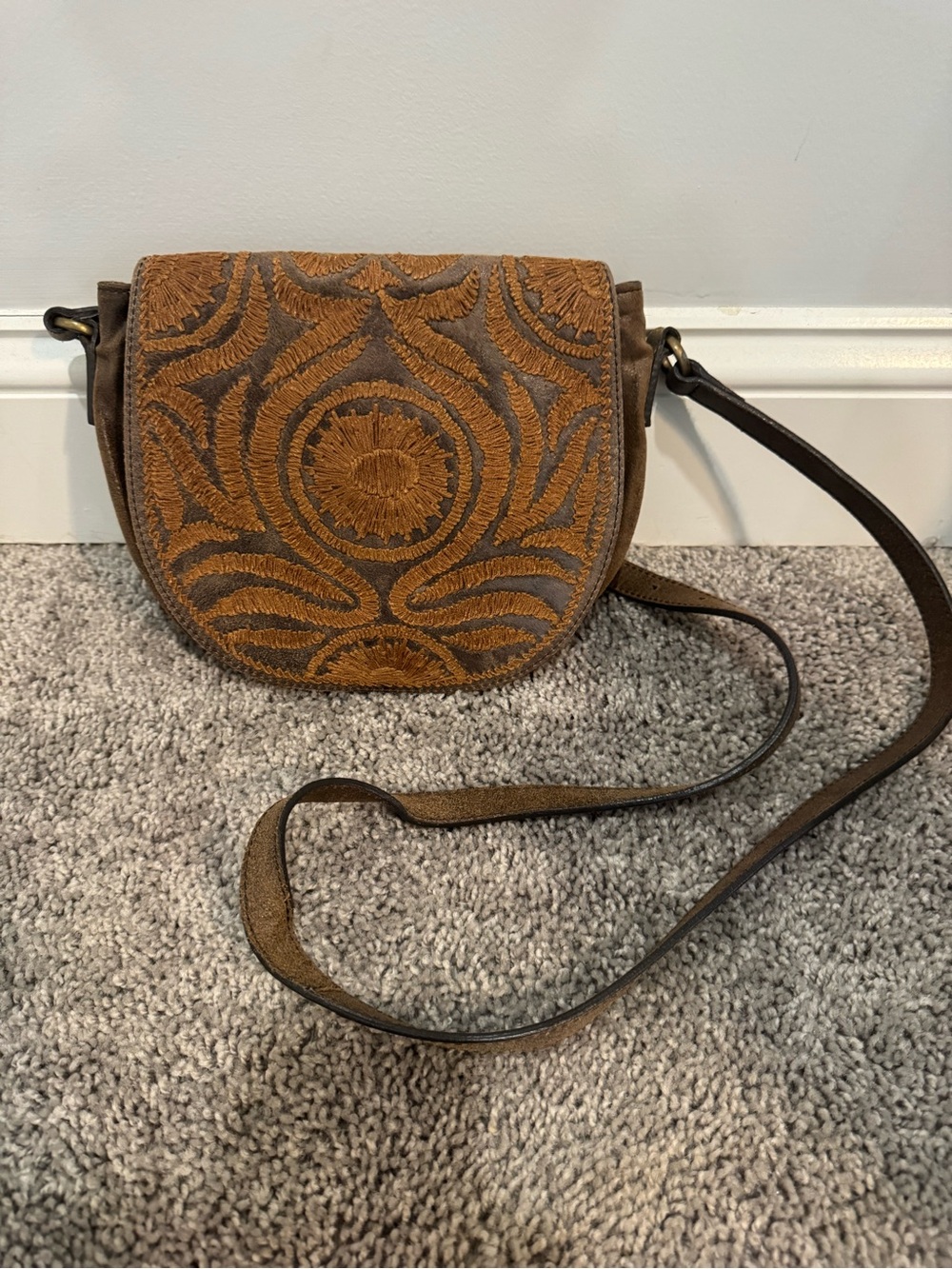 Lucky Brand Leather Brown & Tan Embroidered Crossbody Bag
